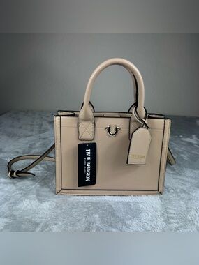 Taupe TRUE RELIGION crossbody Strap Purse NWT Logo Tote Happy Horseshoe